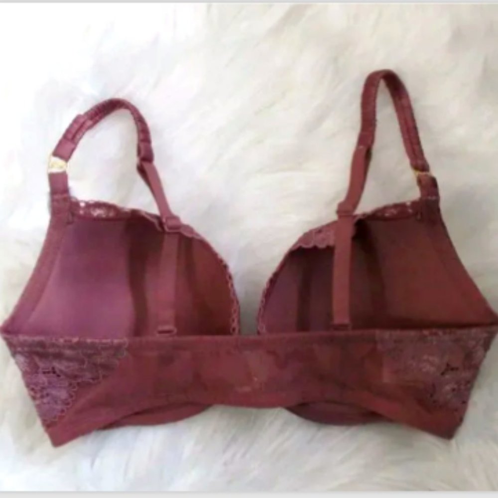 Parisian Intimates Underwire Plunge Lace Bra 32D - Picture 5 of 6